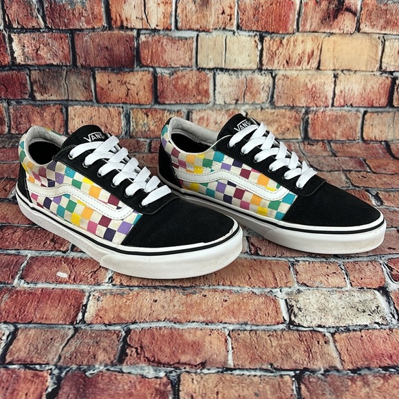 VANS CHECKERBOARD LOWTOP SHOES WOMANS SIZE 6.5 GUC - Picture 2 of 13